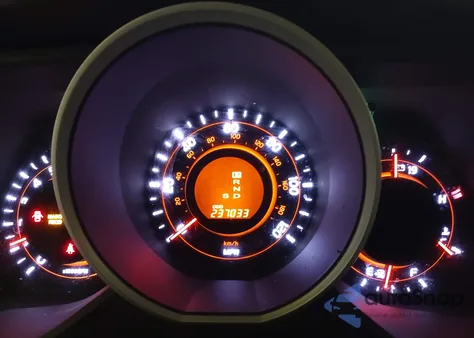 2012 Toyota 4Runner Limited z USA, uszkodzony, nr VIN JTEBU5JR2C5109246